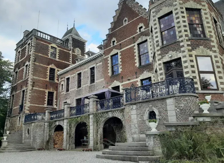 Château de Neufcour, Belgium